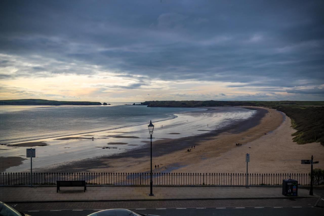 3 South Beach Court - Cosy Seafront Apartment Tenby Exterior foto
